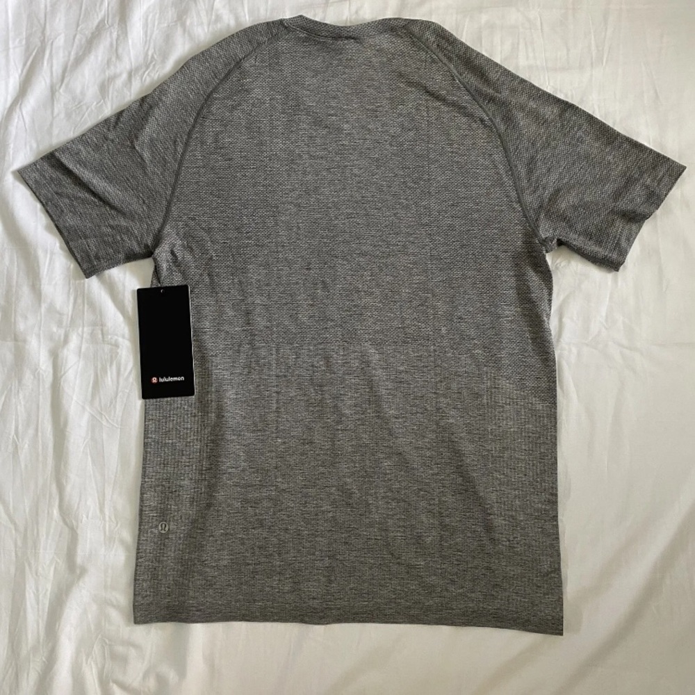 Lululemon Metal Vent Tech SS 2.0 LM3CX3S SLTE/WHT Slate/White Mens Size Large - Picture 3 of 5